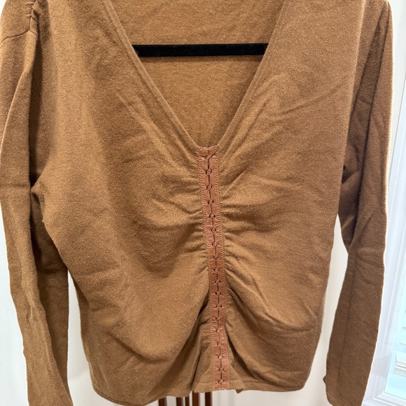 NEIMAN MARCUS CASHMERE - Picture 1 of 3